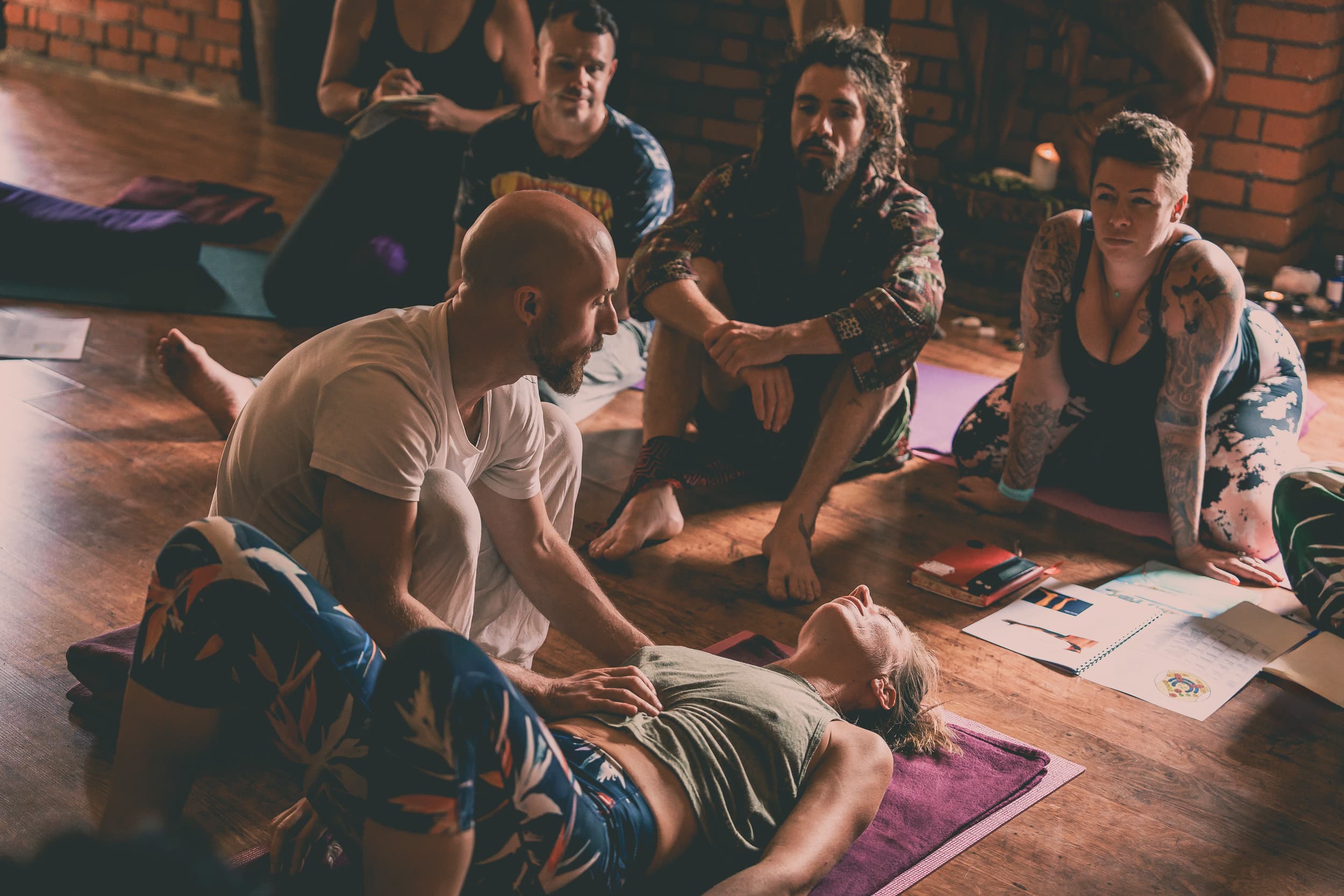 Ben North with a small group gathered close during an immersion.